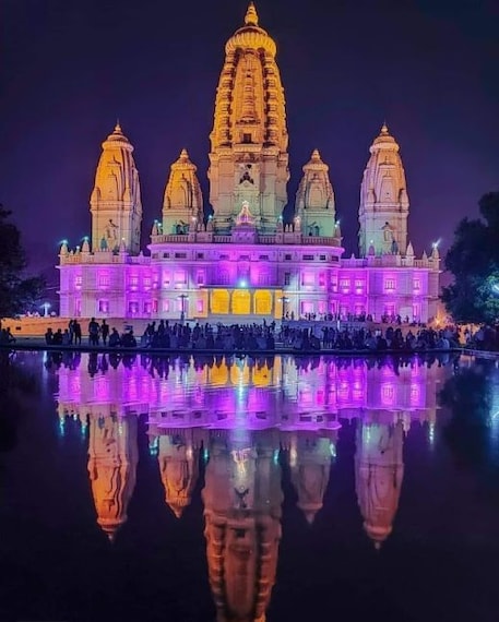 Sri Radhakrishna Temple-5